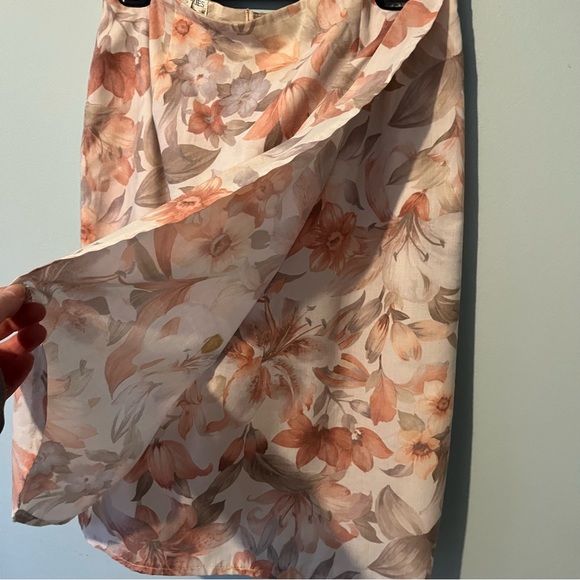 Vintage Floral Orange Tone Wrap Skirt - Picture 5 of 8